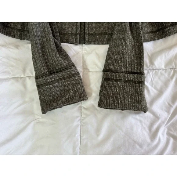 New Lululemon Herringbone Define Jacket Size 10 Thumbholes Full Zip HHDO - Picture 10 of 10